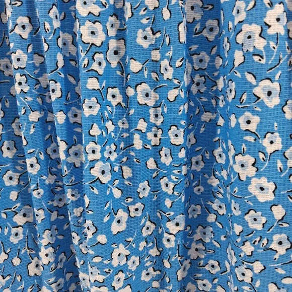 Cato Women's‎ Blue Floral Midi Dress 3/4 Sleeve Square Neck Smocked Size 18/20W - Picture 4 of 11